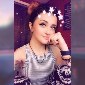 Meet your Posher, Alli